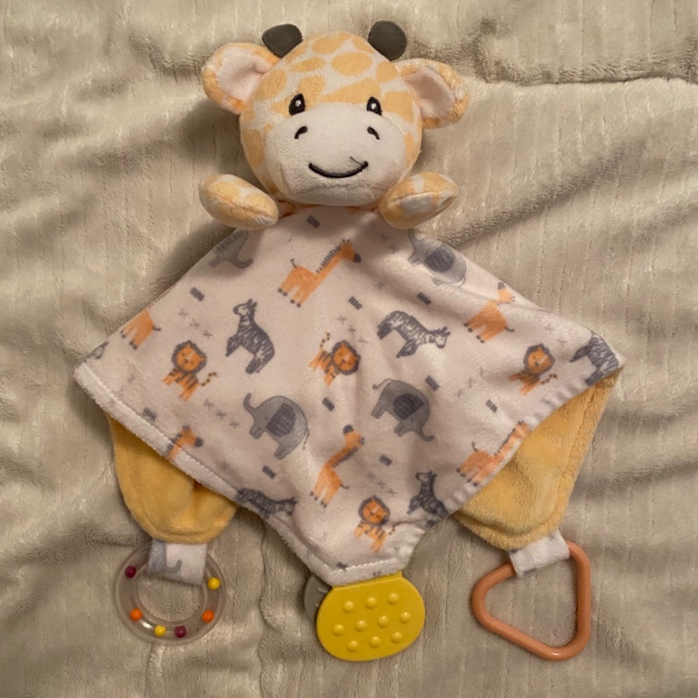 Modern Baby Giraffe Teether Rattle White Yellow Plush Security Blanket Lovey